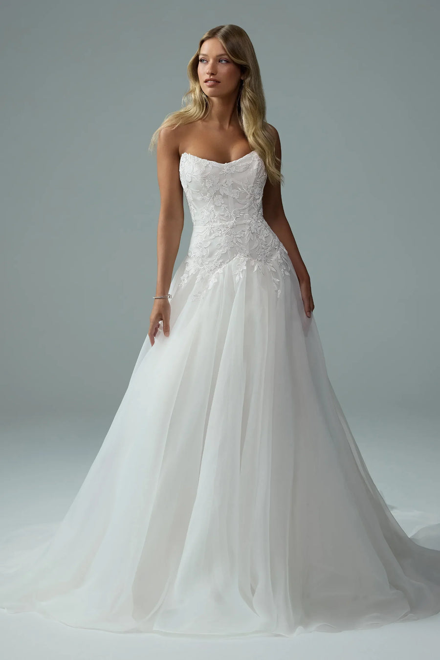 Dax Wedding Dress | SimmiUnique